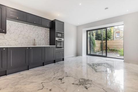 undefined, Putney, SW15 1NA