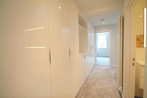 undefined, Putney, SW15 1NA