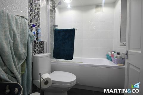 4 bedroom terraced house to rent, Wiggin Street, Edgbaston, B16