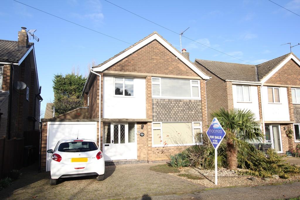 Weston Avenue, easton on the Hill 3 bed detached house £365,000