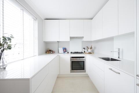 2 bedroom apartment to rent - Fulham Road, London, SW3
