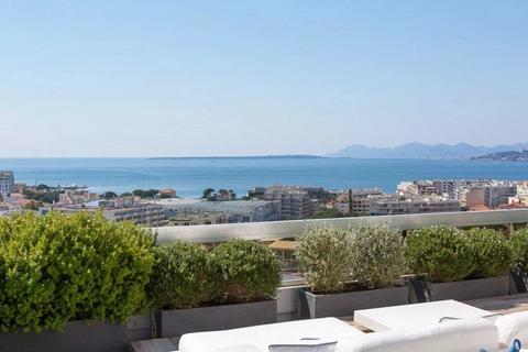 3 bedroom apartment, Antibes, 06600, France