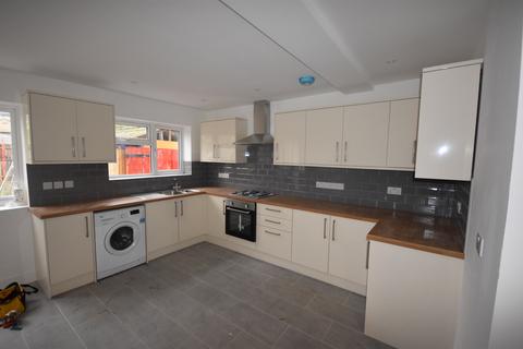 5 bedroom semi-detached house to rent, Weyland Road, Headington, Oxford