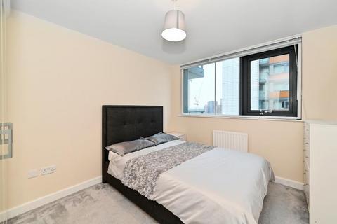 1 bedroom apartment to rent, Proton Tower Blackwall Way E14