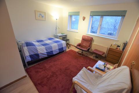 Studio to rent, Linksfield Gardens, Old Aberdeen, Aberdeen, AB24