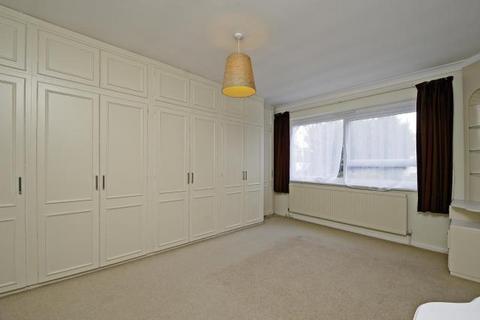 3 bedroom apartment to rent, Dollis Avenue,  Finchley,  N3