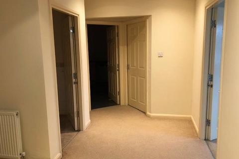 2 bedroom flat to rent, Lion Square, Kidderminster, Worcestershire, DY10