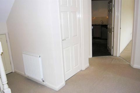 2 bedroom flat to rent, Lion Square, Kidderminster, Worcestershire, DY10