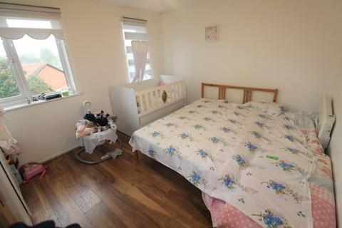 undefined, Magpie Close, Enfield