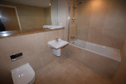 2 bedroom flat to rent, Lloyd Street, Altrincham, Greater Manchester, WA14