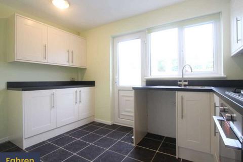 3 bedroom terraced house to rent, Rodney Drive, Christchurch BH23