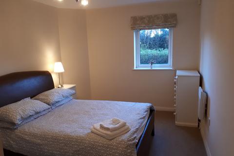 2 bedroom serviced apartment to rent - Solihull B91