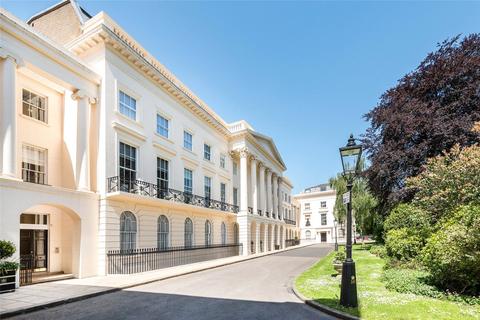 Clarence Terrace, Regent's Park, London