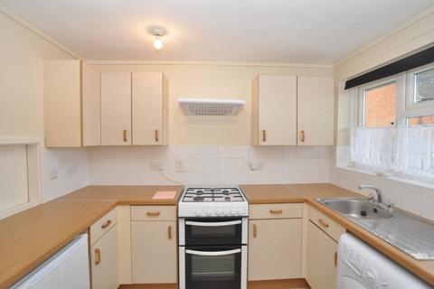 1 bedroom flat to rent, Kennedy Court, Whinbush Road, Hitchin, SG5