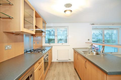 2 bedroom flat to rent, Riverside Terrace, Aberdeen, AB10