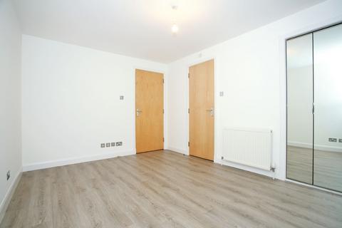 2 bedroom flat to rent, Riverside Terrace, Aberdeen, AB10