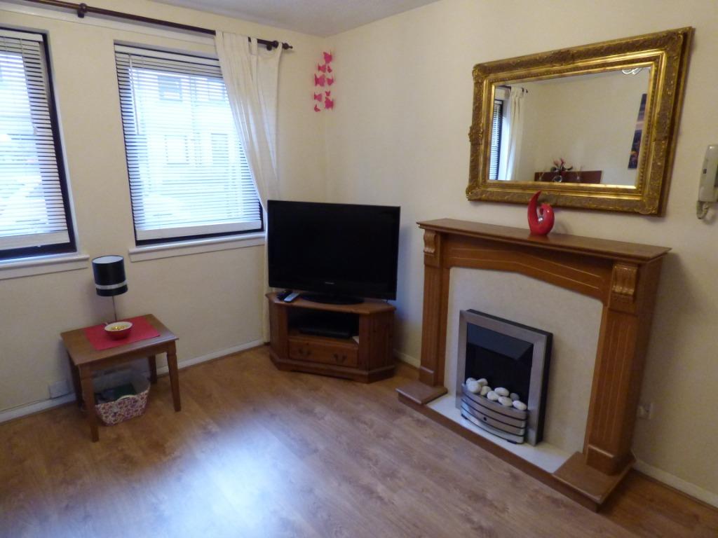 Bryson Road, Polwarth, Edinburgh, EH11 1 bed flat to rent £795 pcm (£