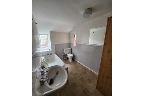 Studio to rent, 121C Fore Street, North Petherton, TA6