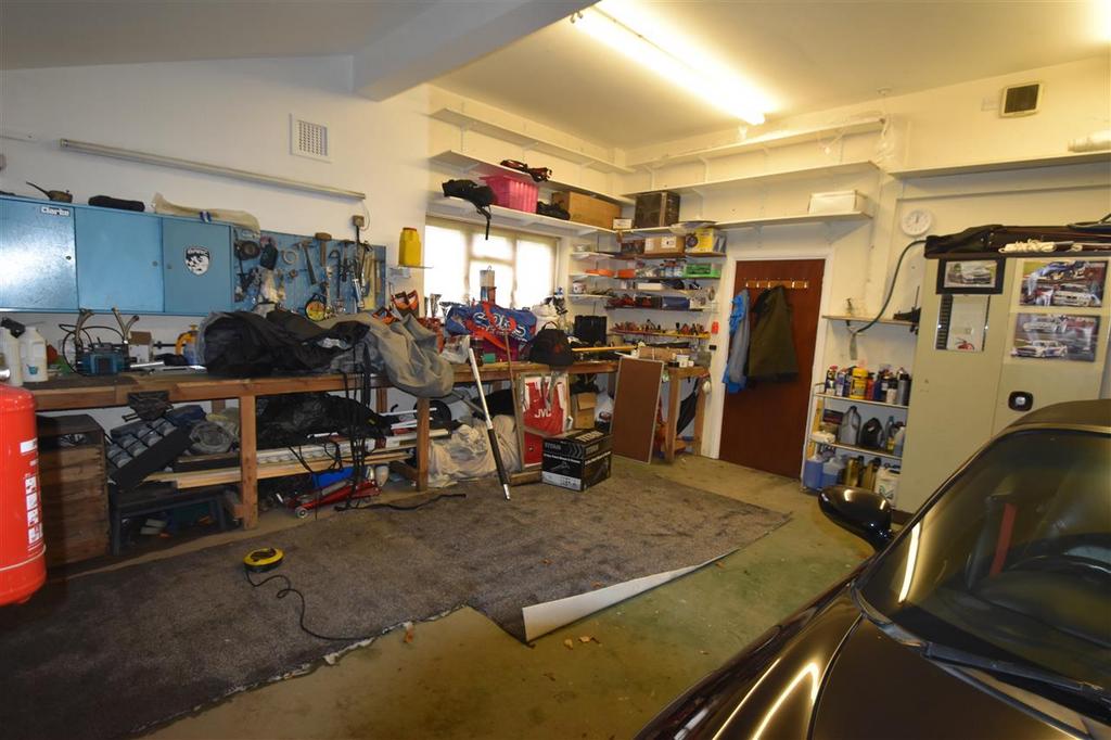 Double Garage