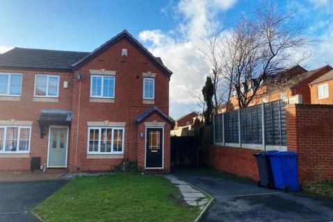 3 bedroom end of terrace house to rent, Two Oaks Avenue, Burntwood
