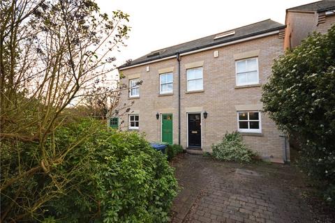 4 bedroom semi-detached house to rent - Vinery Park, Vinery Road, Cambridge, CB1