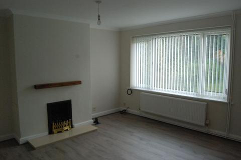 3 bedroom property to rent - Gleneagles Close, Daventry, Northants NN11 4PF