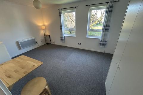 Studio to rent, Handford Way, Longwell Green, Bristol BS30