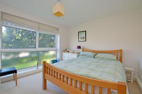 2 bedroom apartment to rent, The Squirrels, Belmont Hill, Lewisham, London, SE13