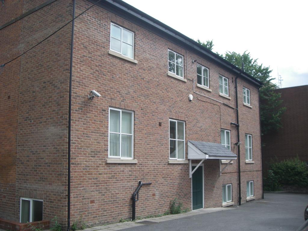 Photograph 2