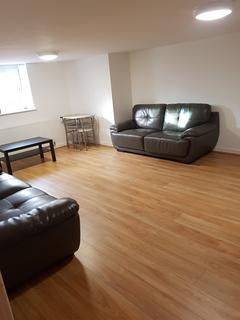 3 bedroom apartment to rent - Anson Road, Manchester, M14