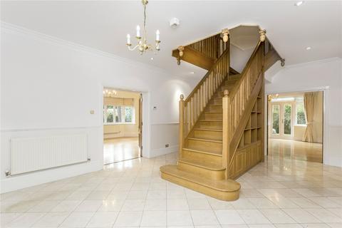5 bedroom detached house to rent, Bathgate Road, Wimbledon