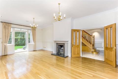 5 bedroom detached house to rent, Bathgate Road, Wimbledon