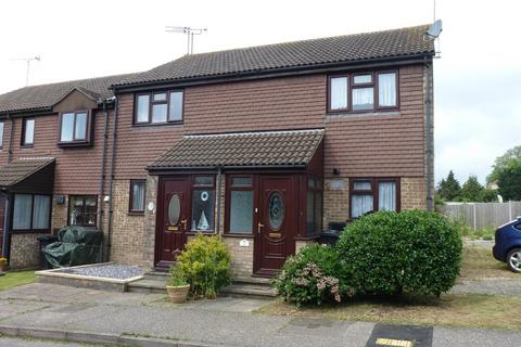 2 bedroom end of terrace house to rent, Norfolk Road, Maldon