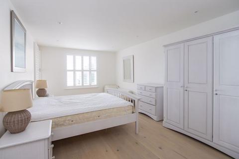2 bedroom apartment to rent, Bridgeman Road, Penarth