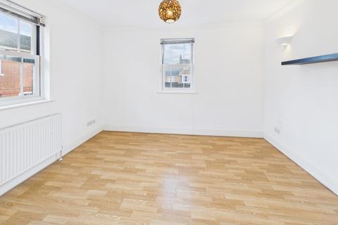 2 bedroom end of terrace house to rent, 2 Peelers Court, Kirbys Lane, Canterbury, Kent, CT2 8JQ