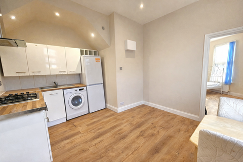 1 bedroom flat to rent, Fortune Gate Road, Harlesden NW10