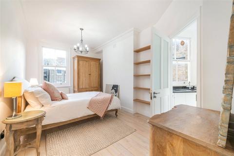 3 bedroom flat to rent, Morshead Mansions, Morshead Road, London