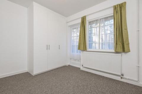 2 bedroom maisonette to rent, Glenhill Close,  Finchley,  N3