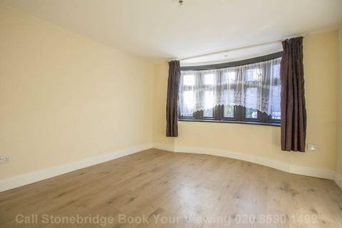 2 bedroom flat to rent, Wanstead Park Road, Ilford, IG1