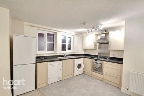 1 bedroom apartment to rent, Ordinance Way, Ashford