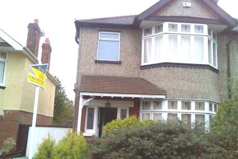 4 bedroom house to rent, Kitchener Road, Highfield, Southampton, SO17