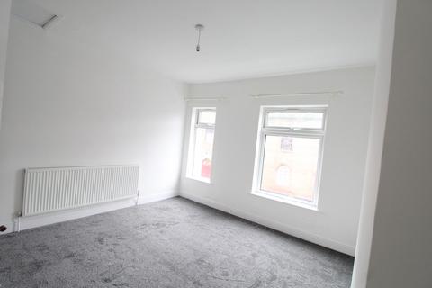 2 bedroom semi-detached house to rent, Market Street, Derbyshire DE72