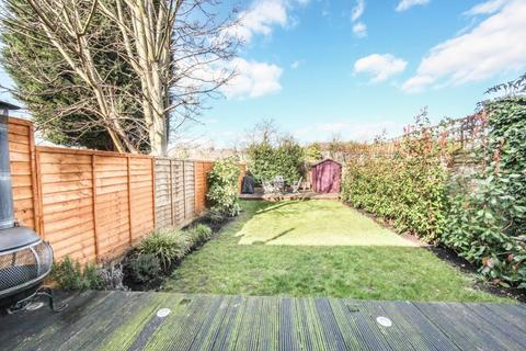 1 bedroom ground floor flat to rent, Lyveden Road, Colliers Wood, London, SW17