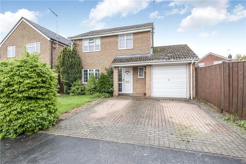 4 bedroom detached house to rent, Kipling Drive, Towcester, Northamptonshire, NN12