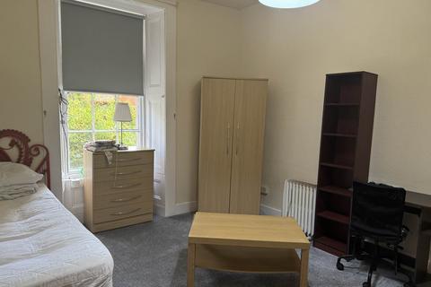 undefined, Room   Queens Drive, Glasgow