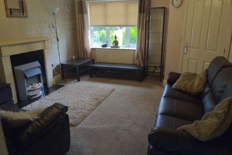 3 bedroom semi-detached house to rent, Woolcombers Way, Bradford, West Yorkshire, BD4