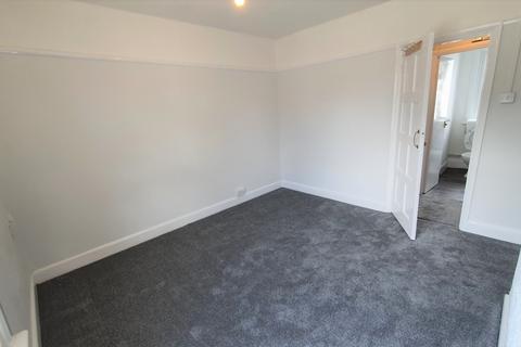 2 bedroom flat to rent, Whitchurch Lane, Edgware