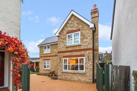 2 bedroom detached house for sale, Bedford Road, Sidcup DA15