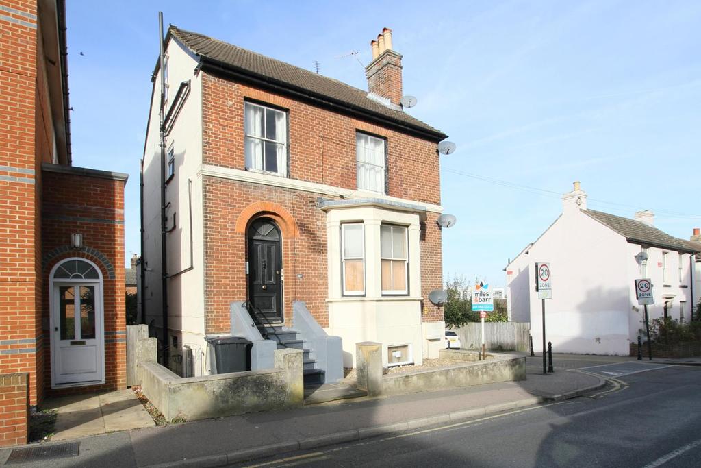 Nunnery Fields, Canterbury 1 bed flat £165,000