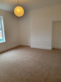 2 bedroom flat to rent, Stockton Road M21